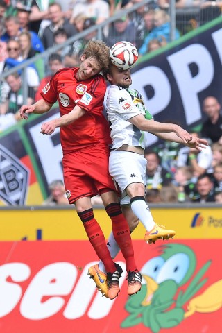 Borussia Mönchengladbach schlägt Bayer Leverkusen mit 3:0.