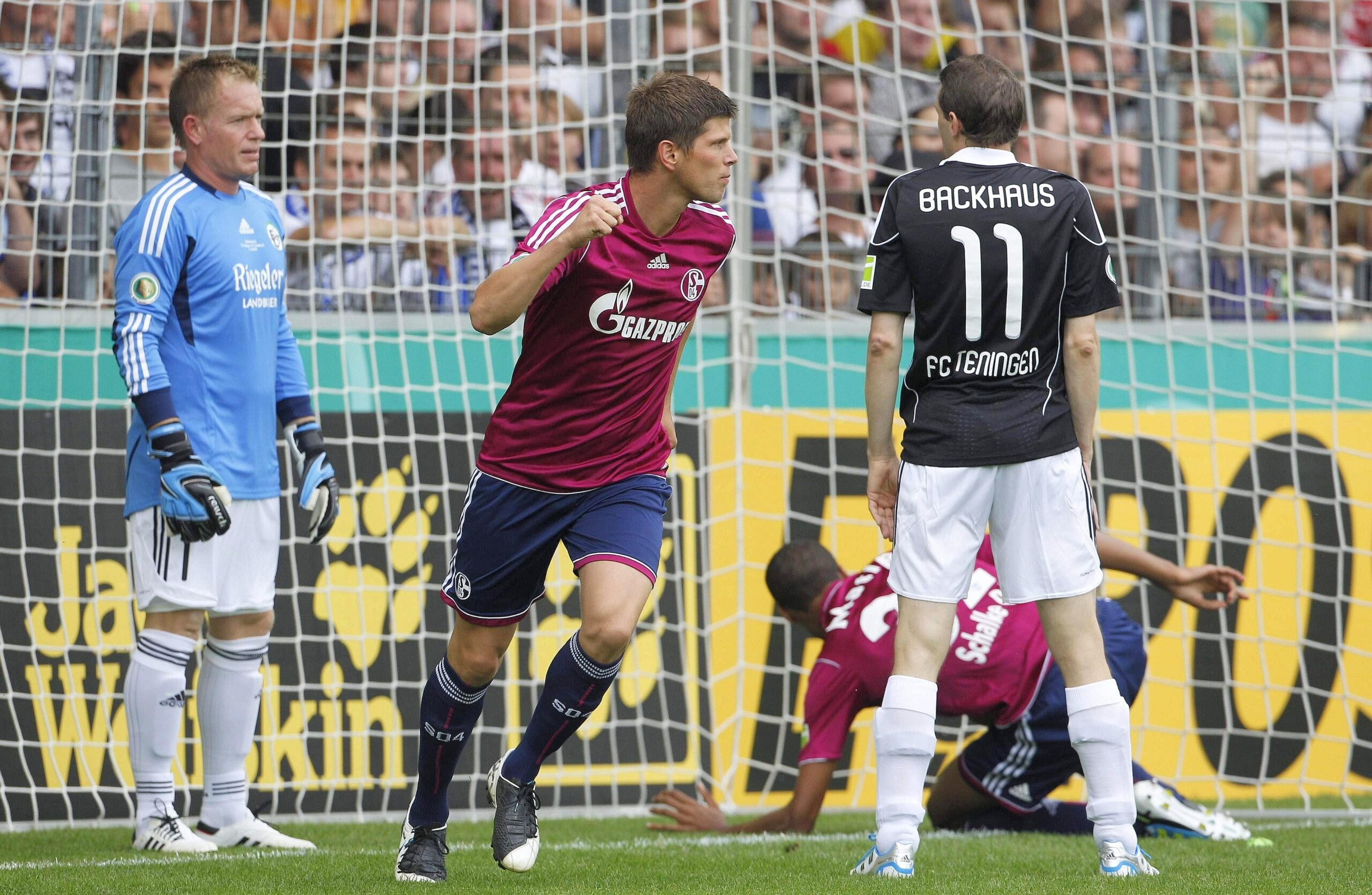Schalke setzte sich beim FC Teningen mit 11:1 durch.