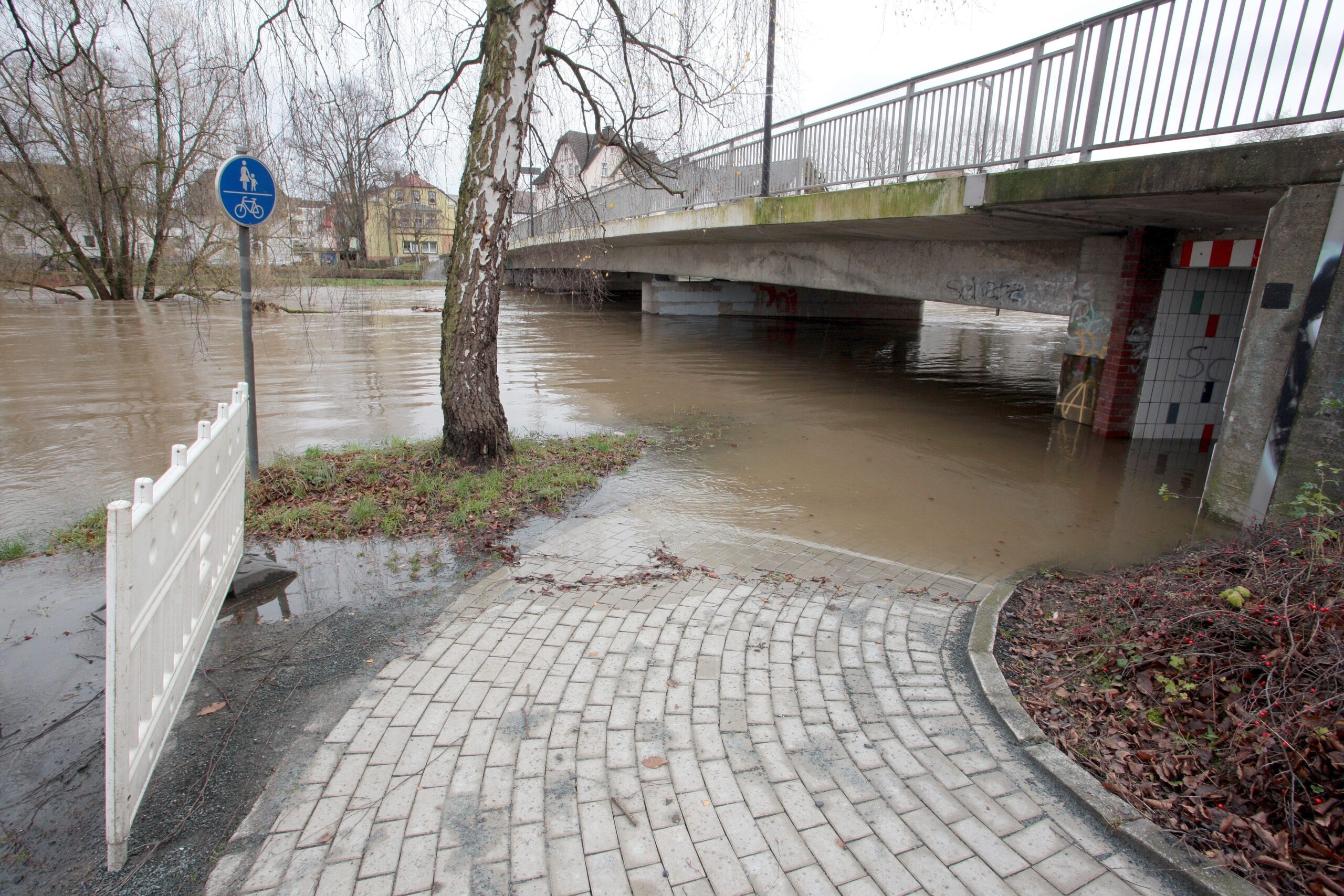 Hochwasser Ruhr Dezember 2015