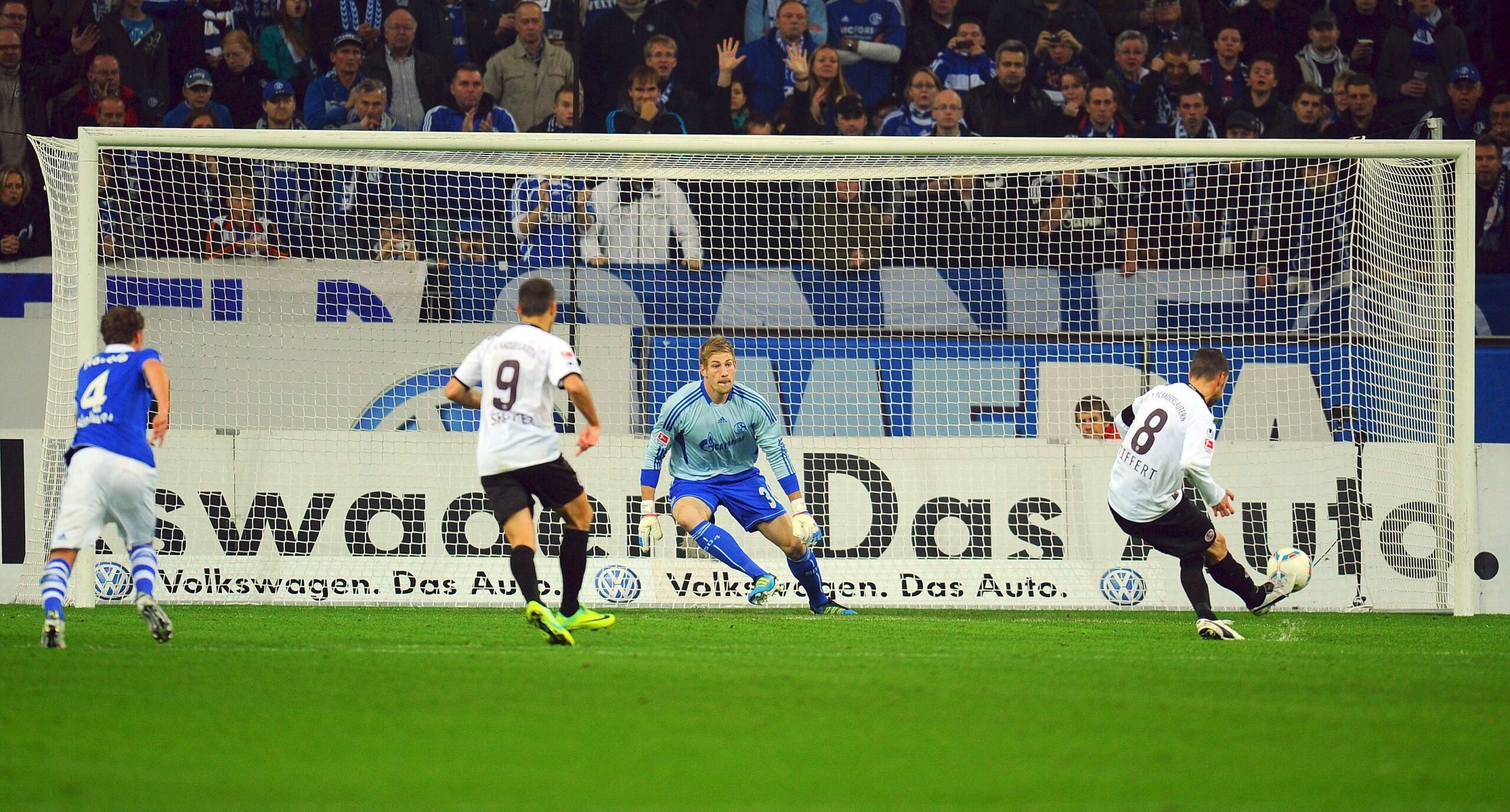 Der FC Schalke 04 verlor sein Heimspiel gegen den 1. FC Kaiserslautern 1:2.