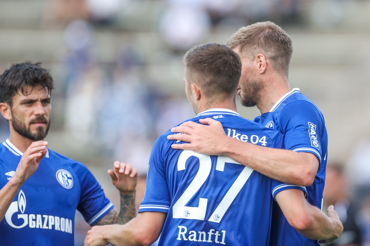 Schalke-Neuzugang Reinhold Ranftl hat die Rückennummer 27, nicht die 72.
