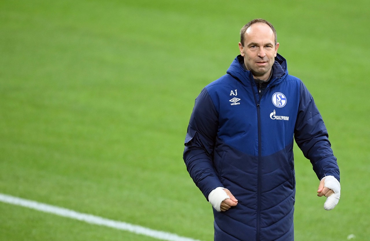 Alexander Jobst hat beim FC Schalke 04 seinen Rücktritt bekanntgegeben.