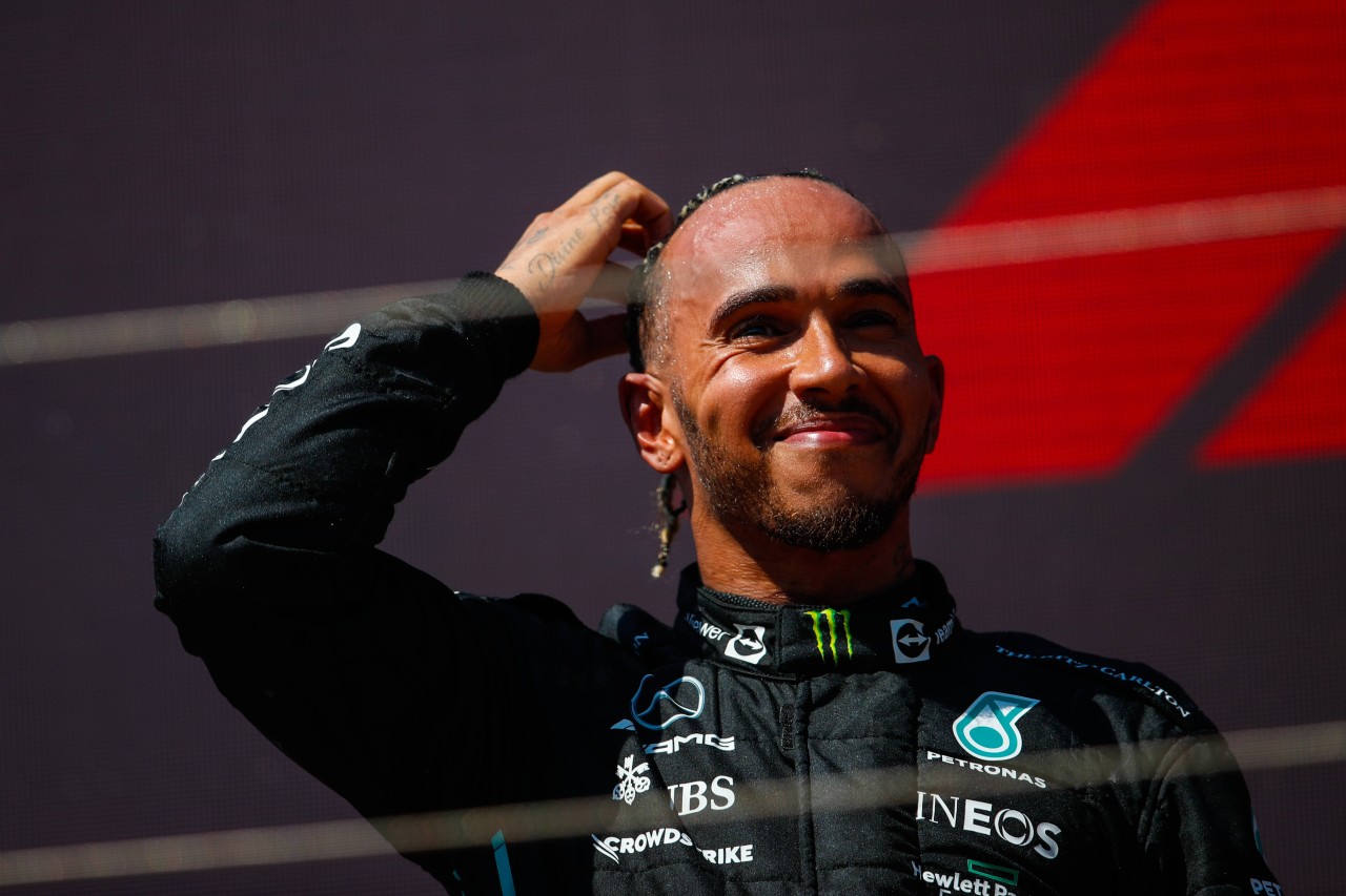Formel 1: Diese Abkühlung hat sich Lewis Hamilton nach dem Hitzerennen in Frankreich verdient.
