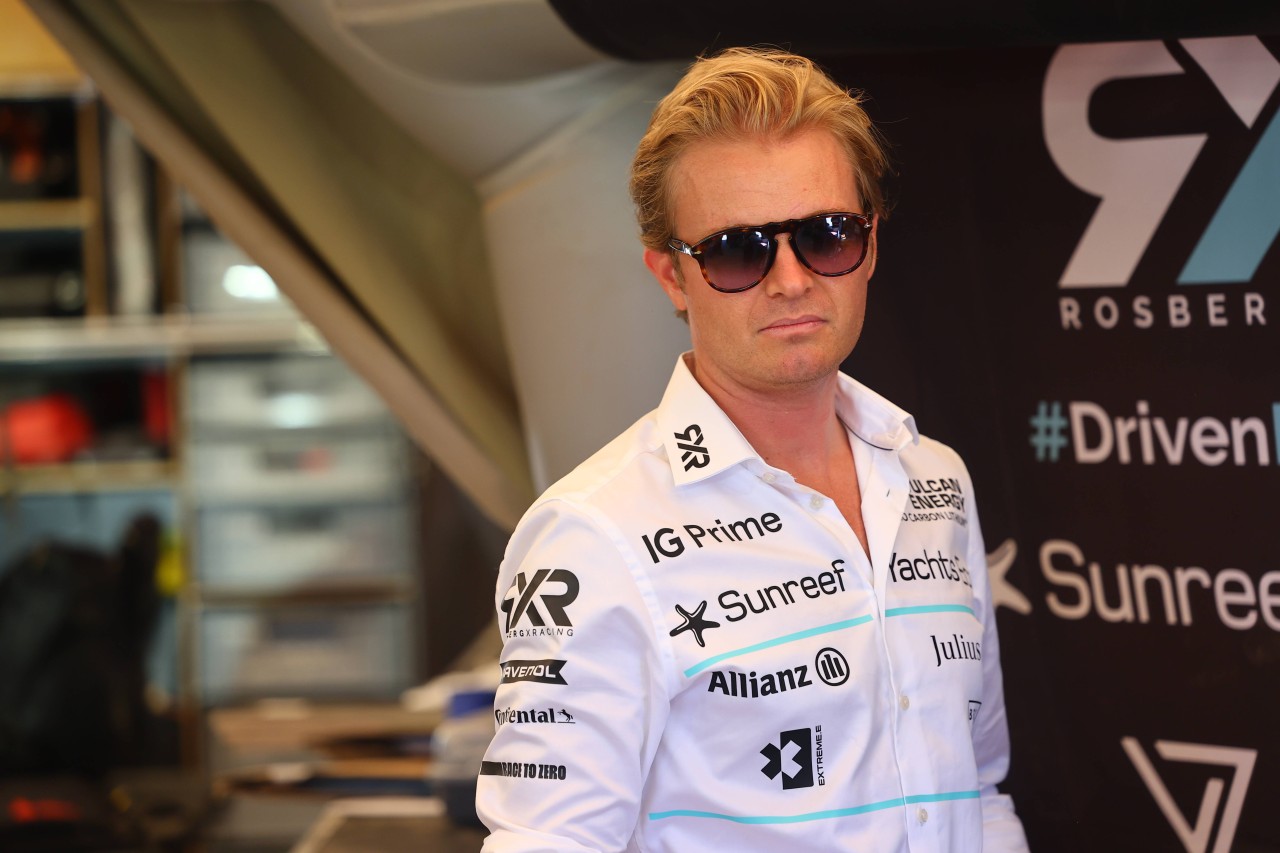 Nico Rosberg übt heftige Kritik an Ferrari.