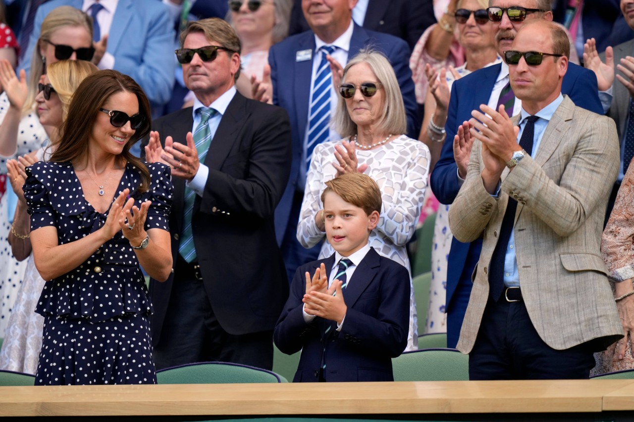 Prinz George und seine Eltern waren beim Wimbledon-Finale live dabei.