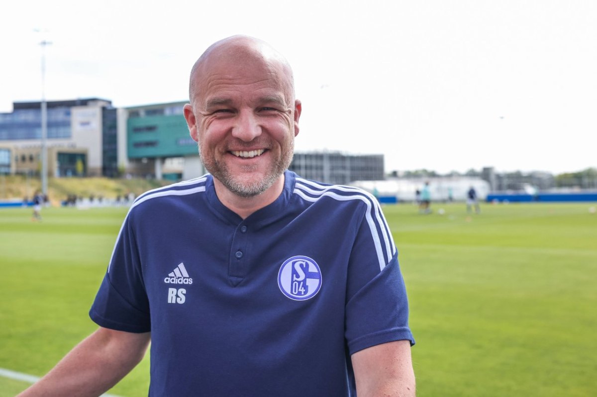 Rouven Schröder FC Schalke 04