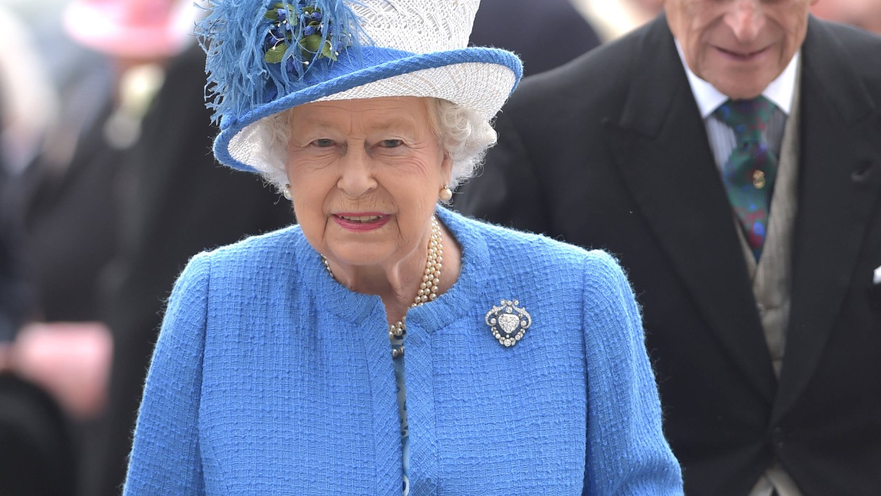 Ein Palast-Insider verrät, was Queen Elizabeth II. wirklich denkt.