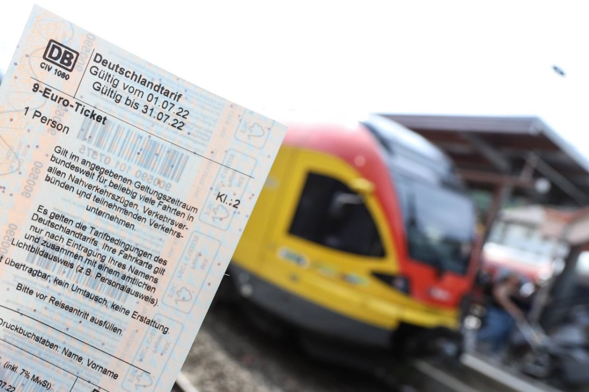 9-Euro-Ticket-Deutsche Bahn.jpg
