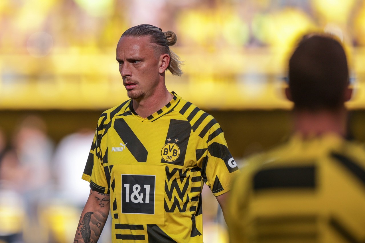 Borussia Dortmund: Marius Wolf soll wegen eines Freundschaftsdienst tief in die Tasche greifen. 