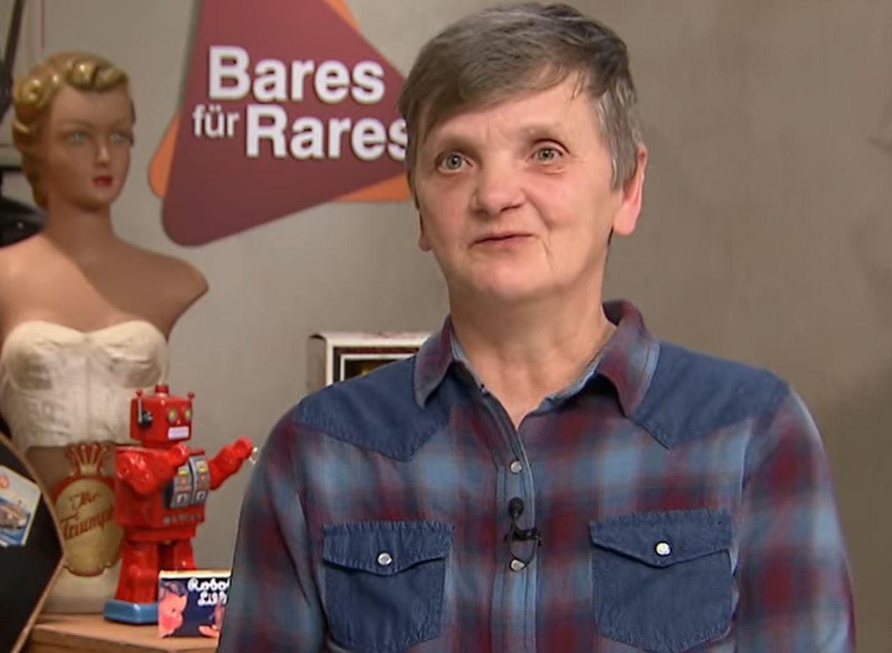 „Bares für Rares“-Kandidatin Petra kann sich freuen. Sie räumt in der ZDF-Show richtig ab.