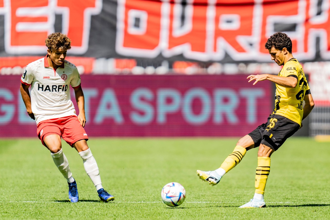 BVB-Talent Mateu Morey feierte für die Reservemannschaft von Borussia Dortmund sein Pflichtspiel-Comeback in der 3. Liga.