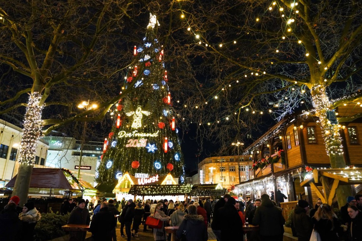 Dortmund Weihnachtsmarkt.jpg
