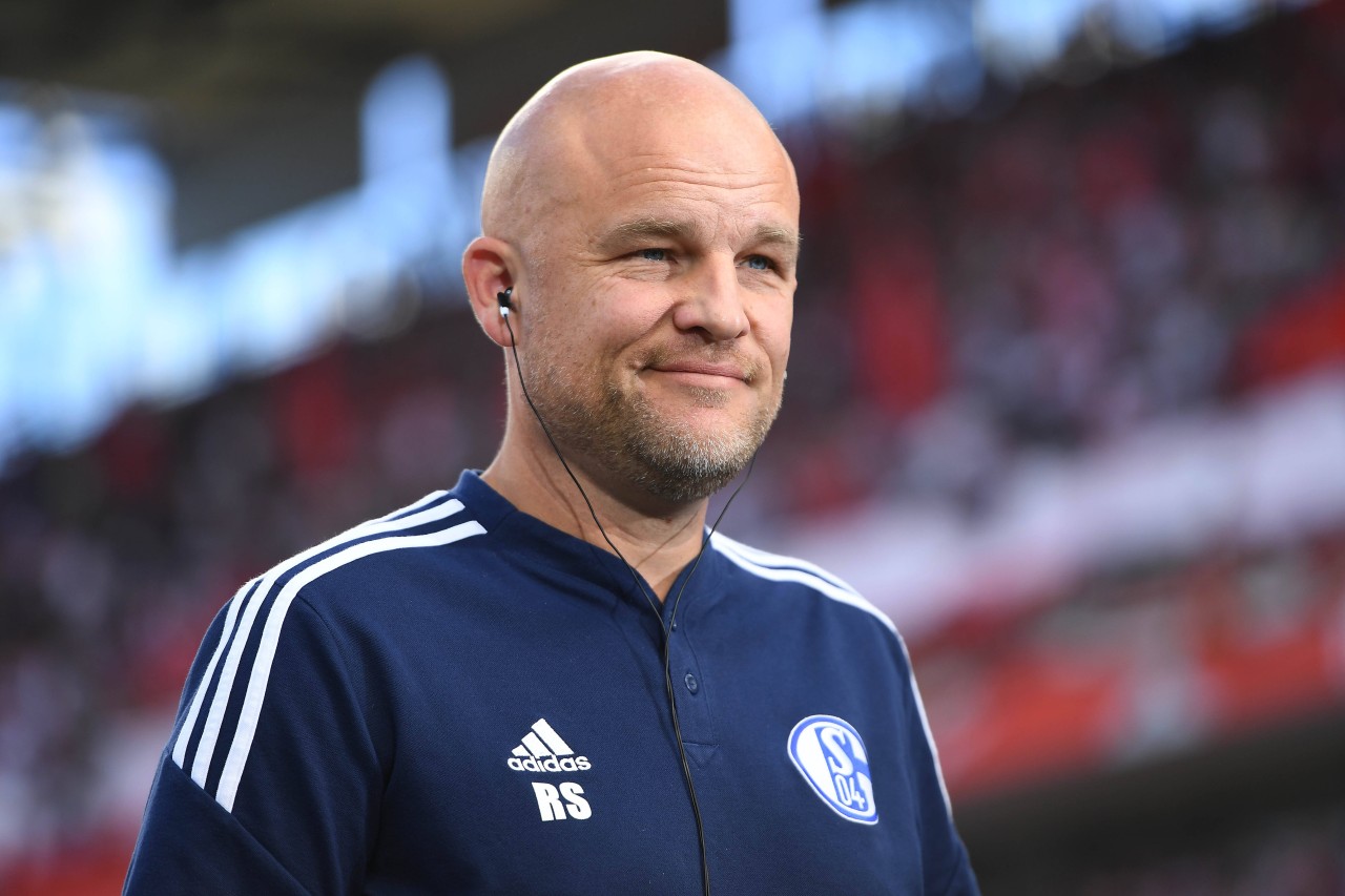 Rouven Schröder erntet viel Lob für seine Arbeit beim FC Schalke 04.