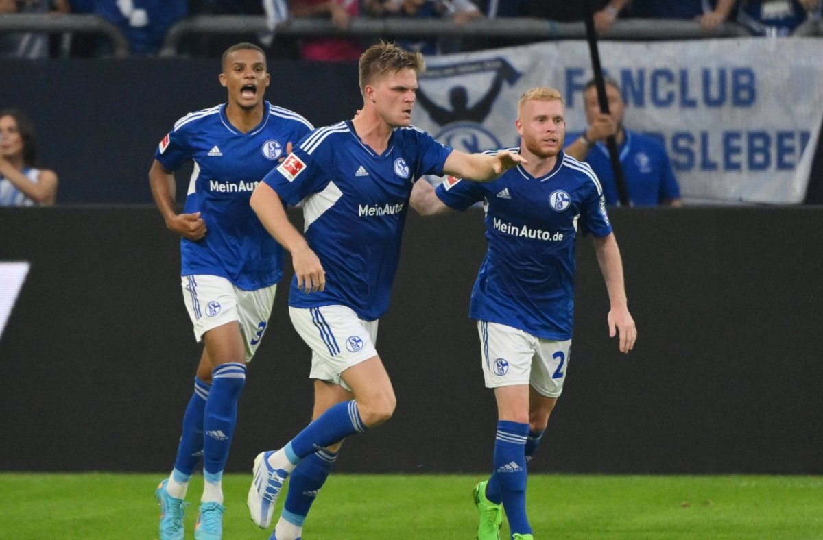 FC Schalke 04 Union Berlin.jpg