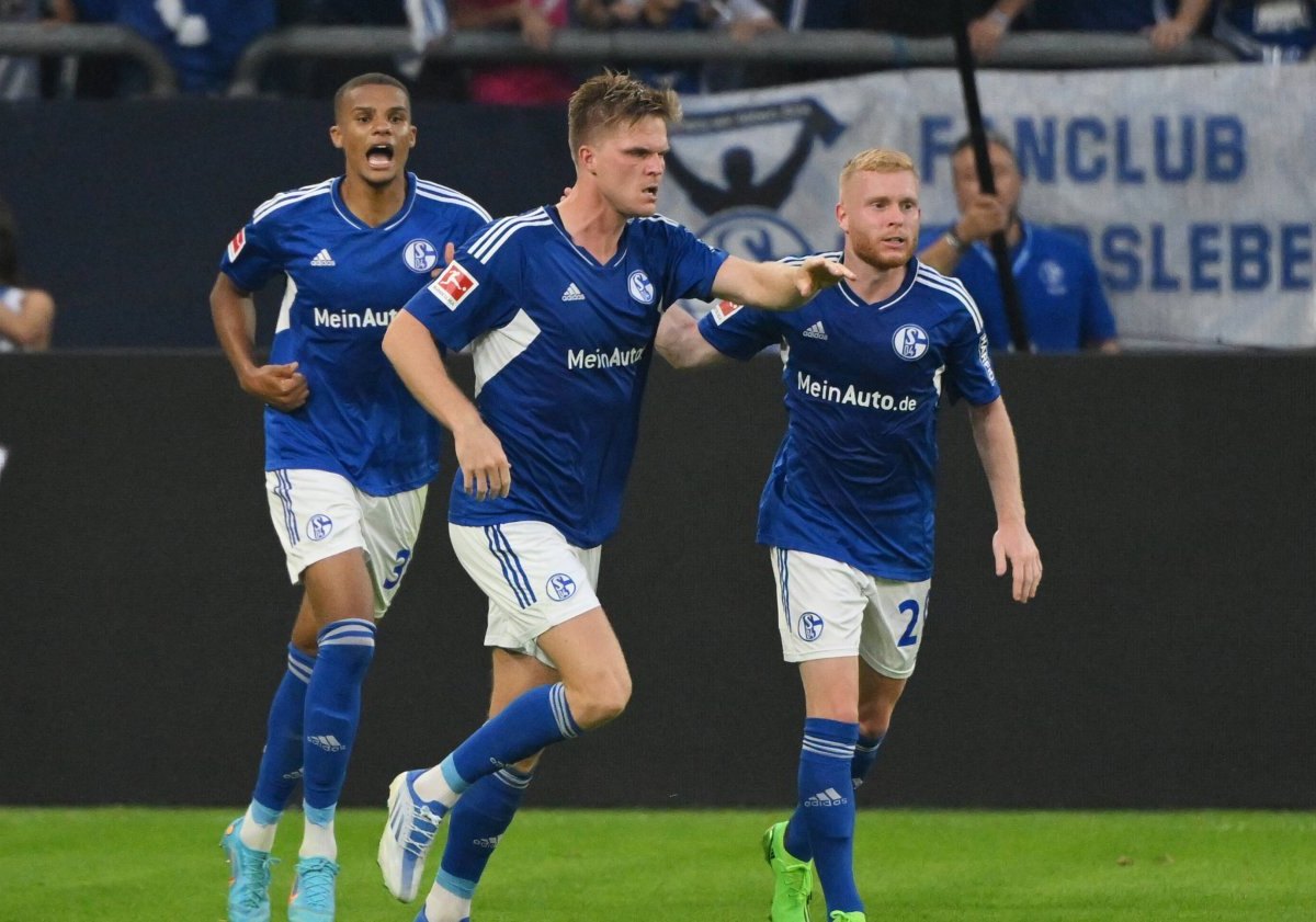 FC Schalke 04 Union Berlin.jpg