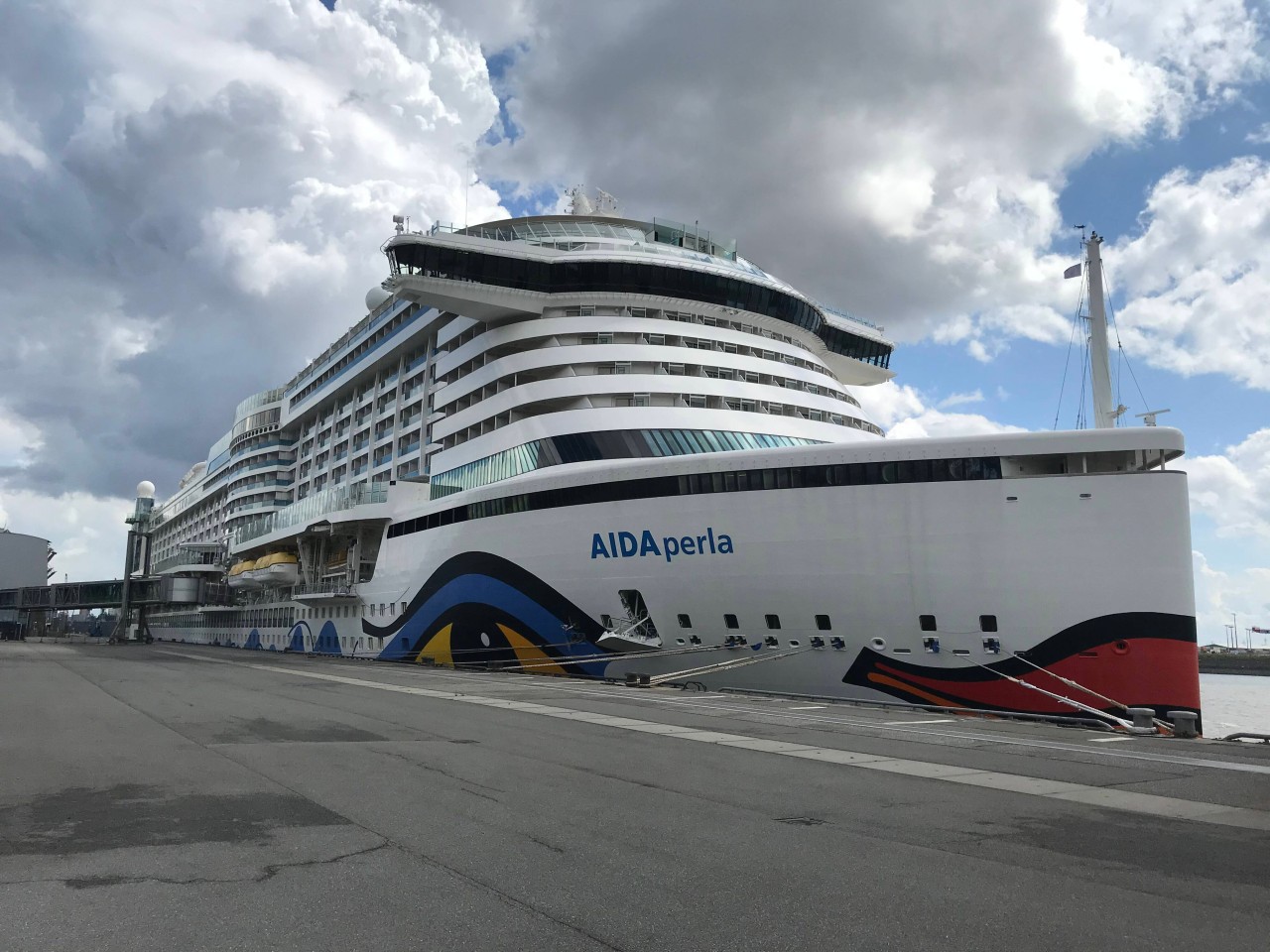 Kreuzfahrt: Das Cruise Center Steinwerder in Hamburg ist bei Fans umstritten. (Symbolbild)