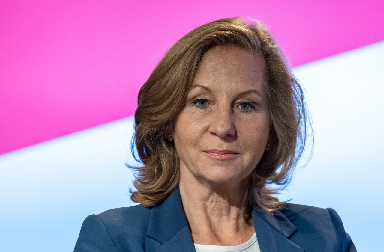 RBB-Intendantin Patricia Schlesinger gibt ihren Posten als ARD-Chefin ab. RBB-Intendantin Patricia Schlesinger gibt ihren Posten als ARD-Chefin ab.