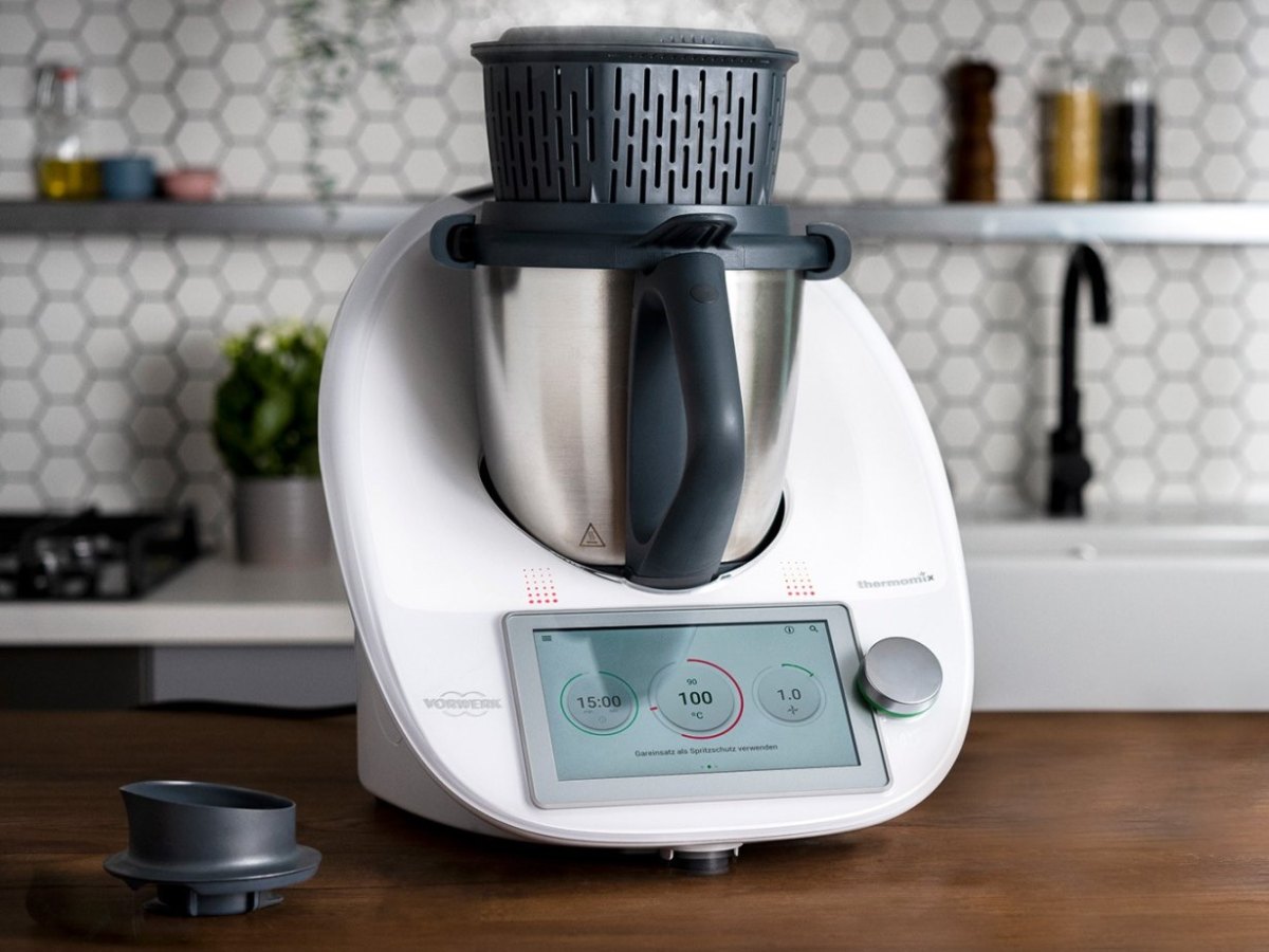 Vorwerk_Thermomix TM6 mit Garkorb 01.jpg