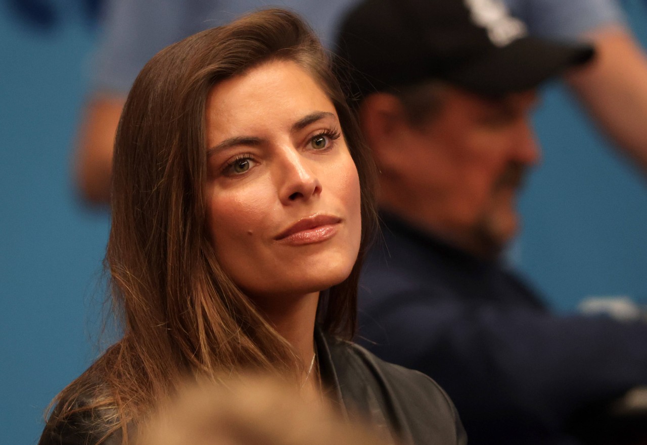 Sophia Thomalla soll hinter den Kulissen nicht ganz so höflich sein, behauptet ein TV-Kandidat.