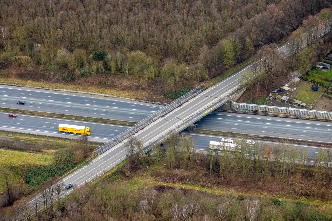 Die A2 in NRW wird am Wochenende zwischen dem Kamener Kreuz und Kamen-Bergkamen voll gesperrt. (Archivbild)