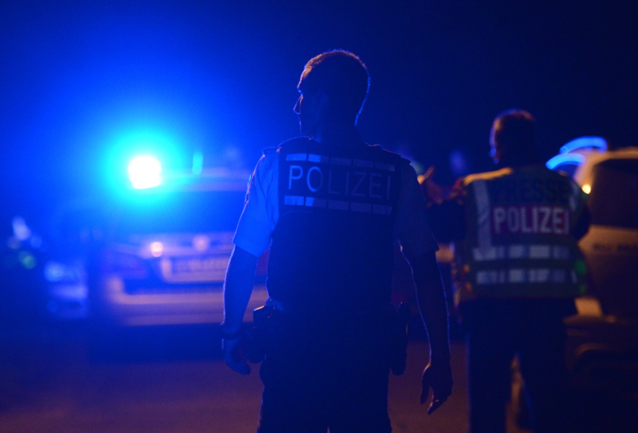 A42 im Ruhrgebiet: Die Polizei ermittelt nach einem spektakulären Unfall in Castrop-Rauxel. (Symbolbild)