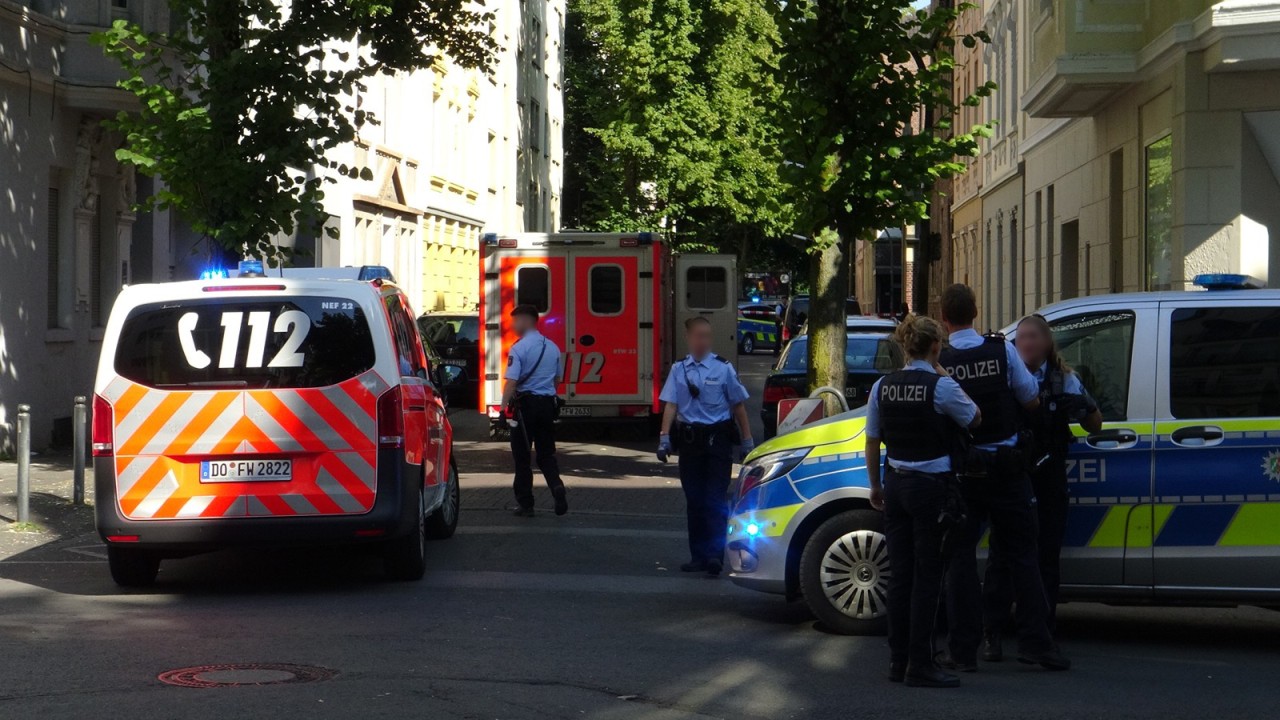 Dortmund: Bei einem Polizei-Einsatz im Innenhof einer Jugendhilfeeinrichtung wurde der Jugendliche von der Polizei erschossen. (Archivbild)