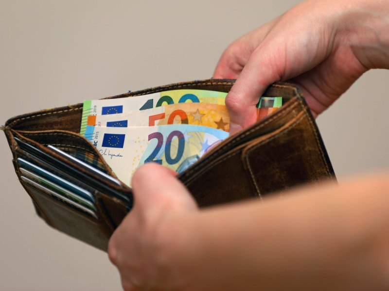 Hartz 4 Entlastungspaket SPD FDP Empfänger Inflationsprämie Scholz Lindner Ampel