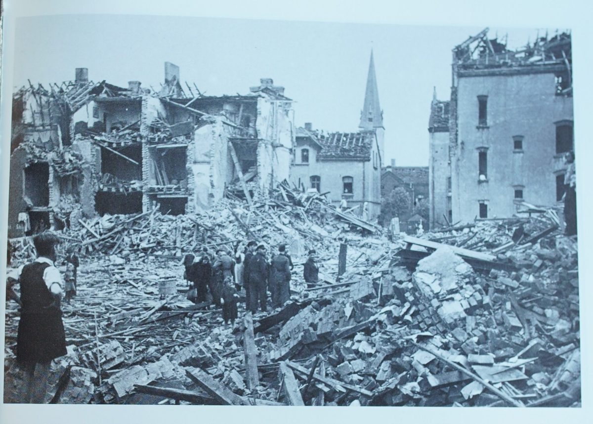 Duisburg Hamborn Zweiter Weltkrieg Ende 1945