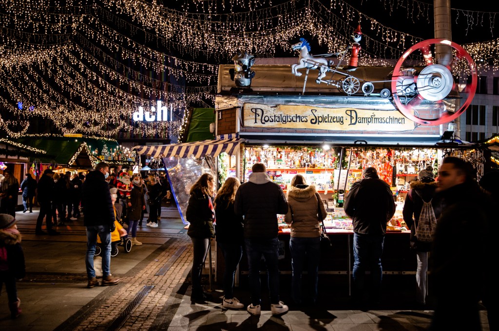 Weihnachtsmarkt-Essen