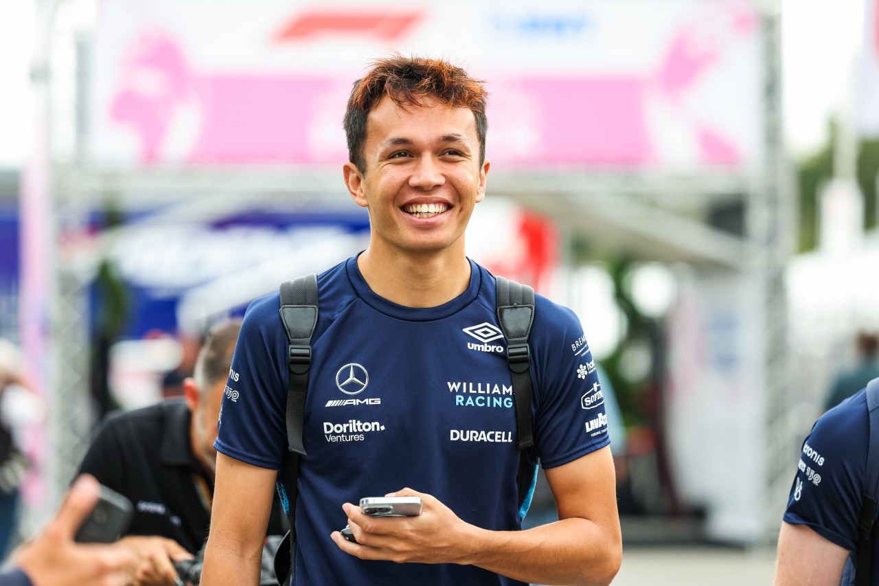 Alex Albon ist auf dem Weg der Besserung.