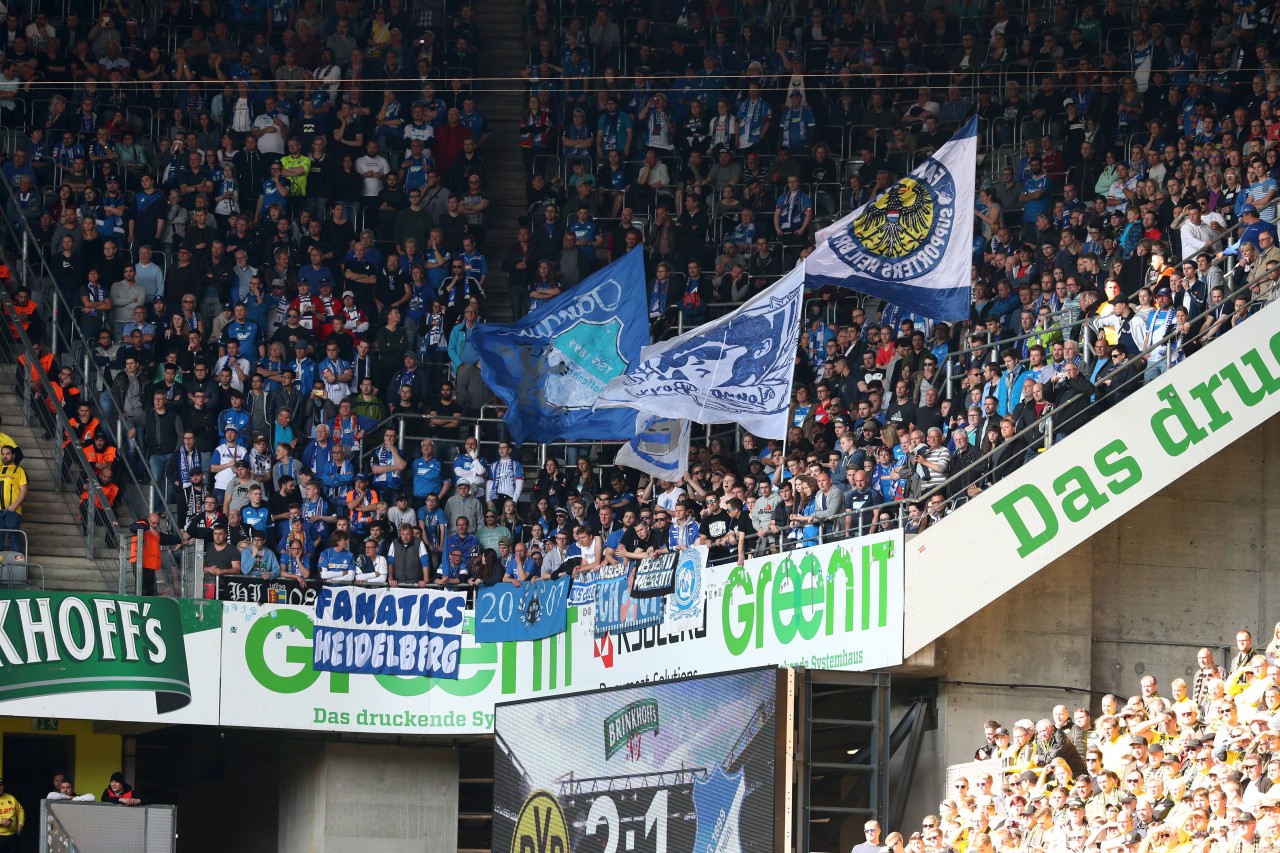 Bei Borussia Dortmund – Hoffenheim sorgt der Mini-Gästeblock der TSG für Lacher bei den BVB-Fans.