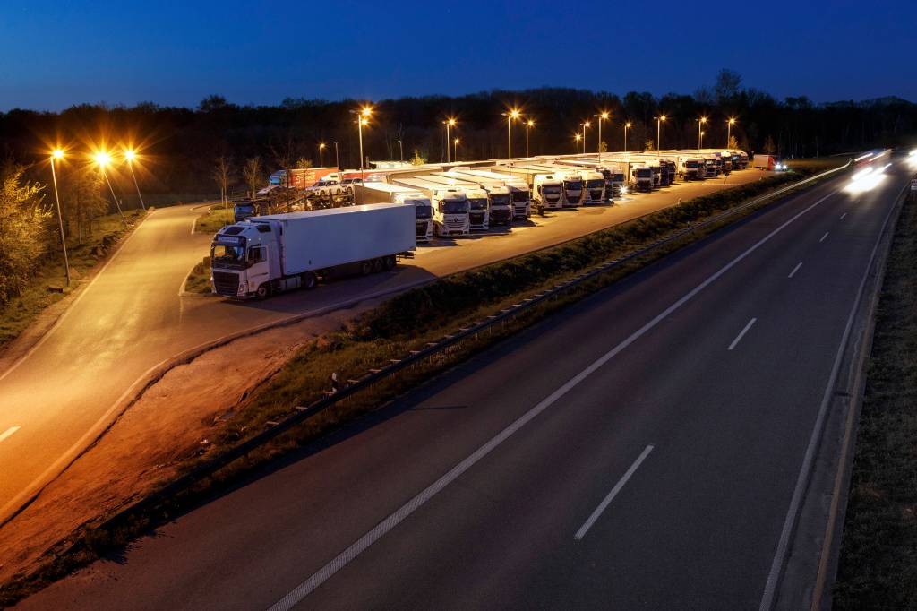 Die Polizei wurde bei der A4 in NRW alarmiert.