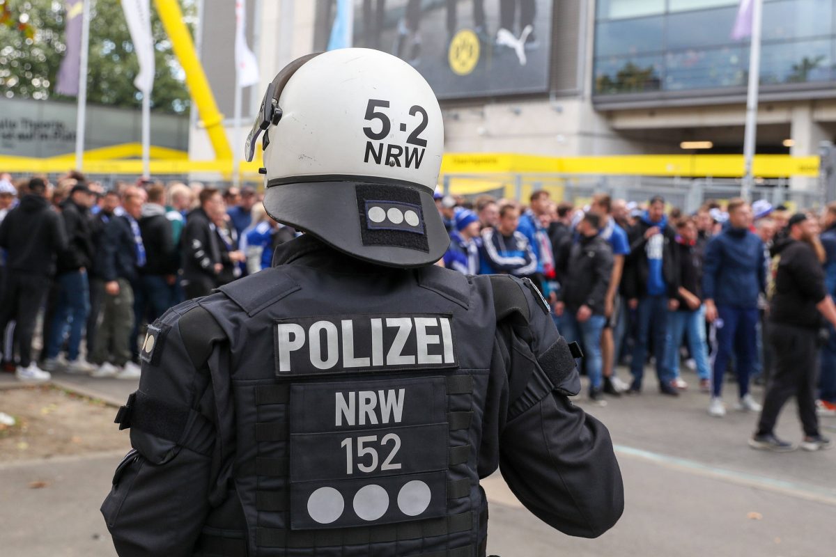 Dortmund: Großes Polizeiaufgebot beim Derby BVB - S04.