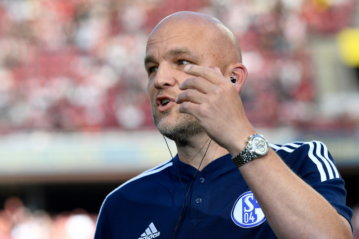 FC Schalke 04: Rouven Schröder hatte beim Harit-Deal sehr viel zu tun.