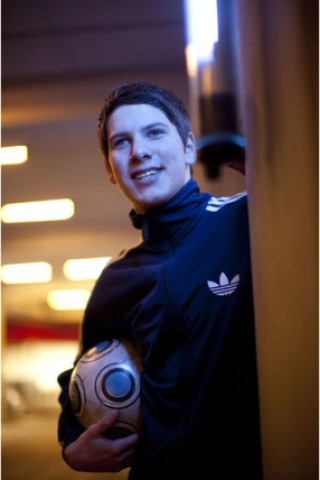 Richard Weber, Schalker A-Jugendspieler, findet, Einsatz gehöre im Ruhrgebiet zur Spielkultur.