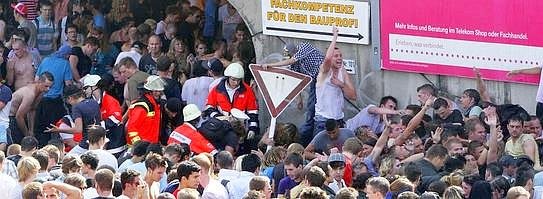 31737339--543x199.jpg