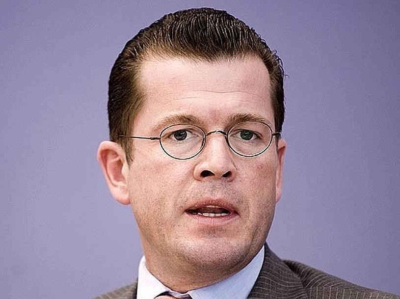 Verteidigungsminister Karl-Theodor zu Guttenberg. (CSU) (dapd)