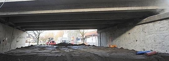 36489011--543x199.jpg