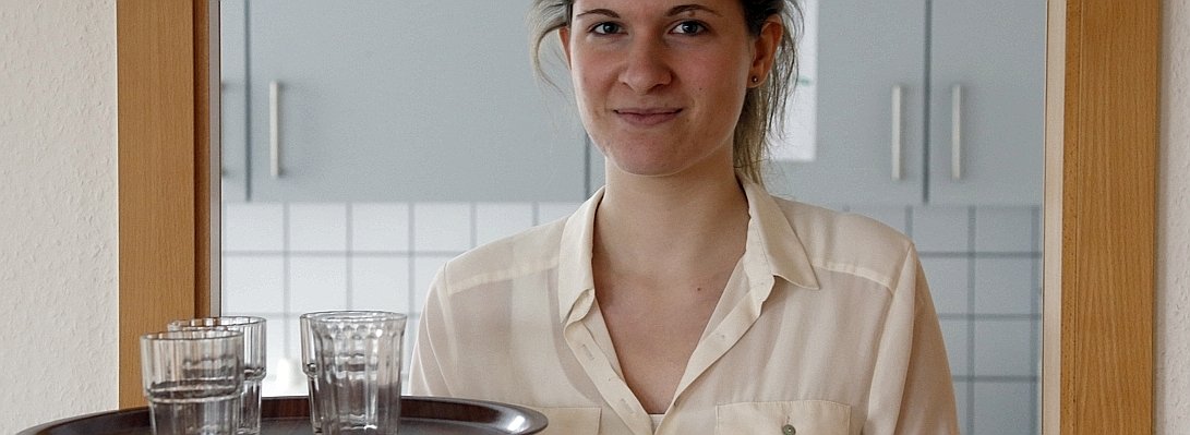 64341321-012--656x240.jpg