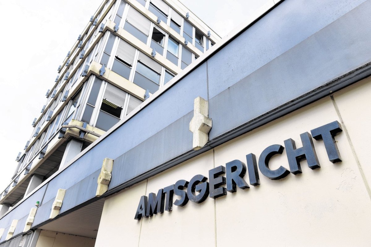 Außenaufnahme Amtsgericht Gelsenkirchen-Buer_1.jpg