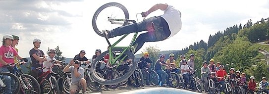 Bikefestival Winterberg 2009_ Foto_ Ralf--543x199.jpg