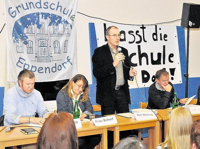 Bürgerprotest gegen Schließung der Grundschule--198x148.jpg