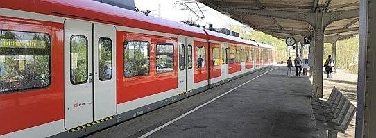 Der S-Bahnof in Bochum-Dahlhausen am--543x199.jpg