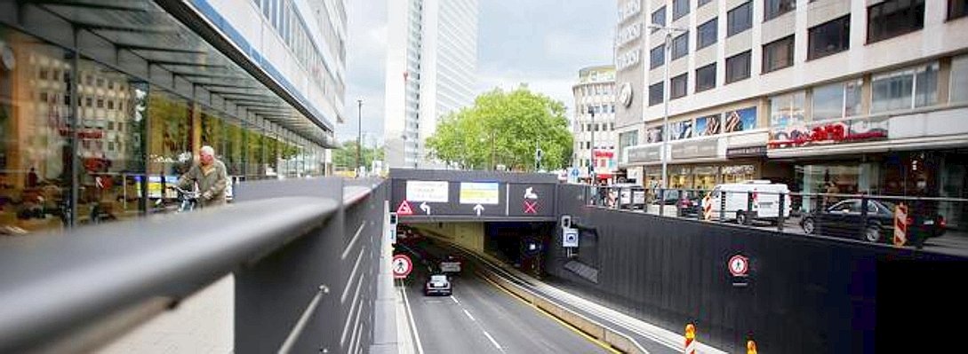 Düsseldorf Eröffnung Nord-Süd-Tunnel Kö-Bogen_3--656x240.jpg