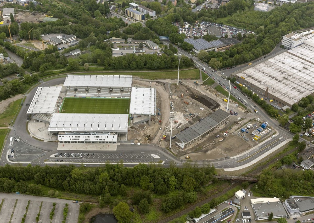 Essen Stadion Luftbild.jpg