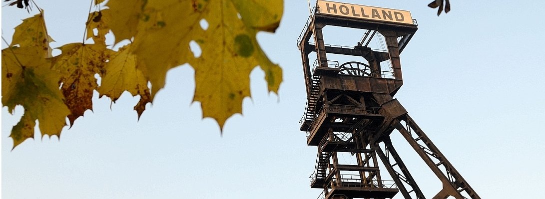 Förderturm Zeche Holland Bochum Wattenscheid.jpg