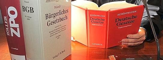 Gericht_Gesetz_Buecher--543x199.jpg