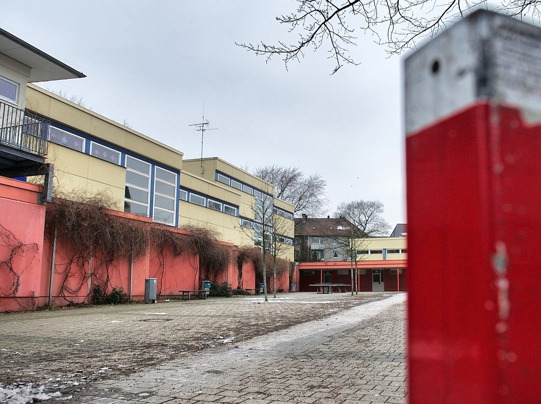 Hauptschule Fahrendeller Straße Privat-Gymnasium.jpg