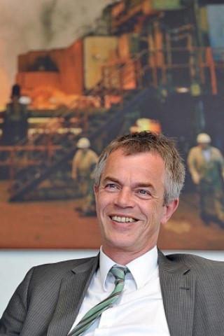 NRW-Umweltminister Johannes Remmel, IRWE-Vorstand Rolf Martin Schmitz