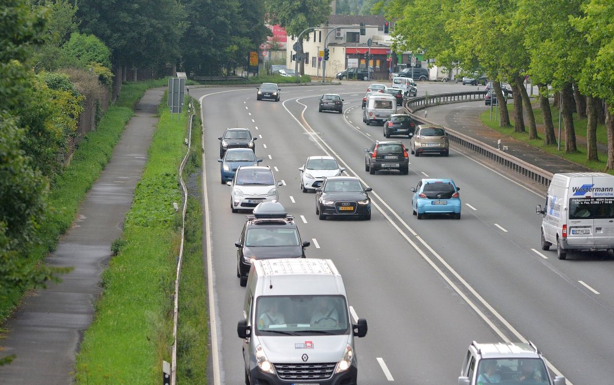 Radschnellweg nach Essen_.jpg